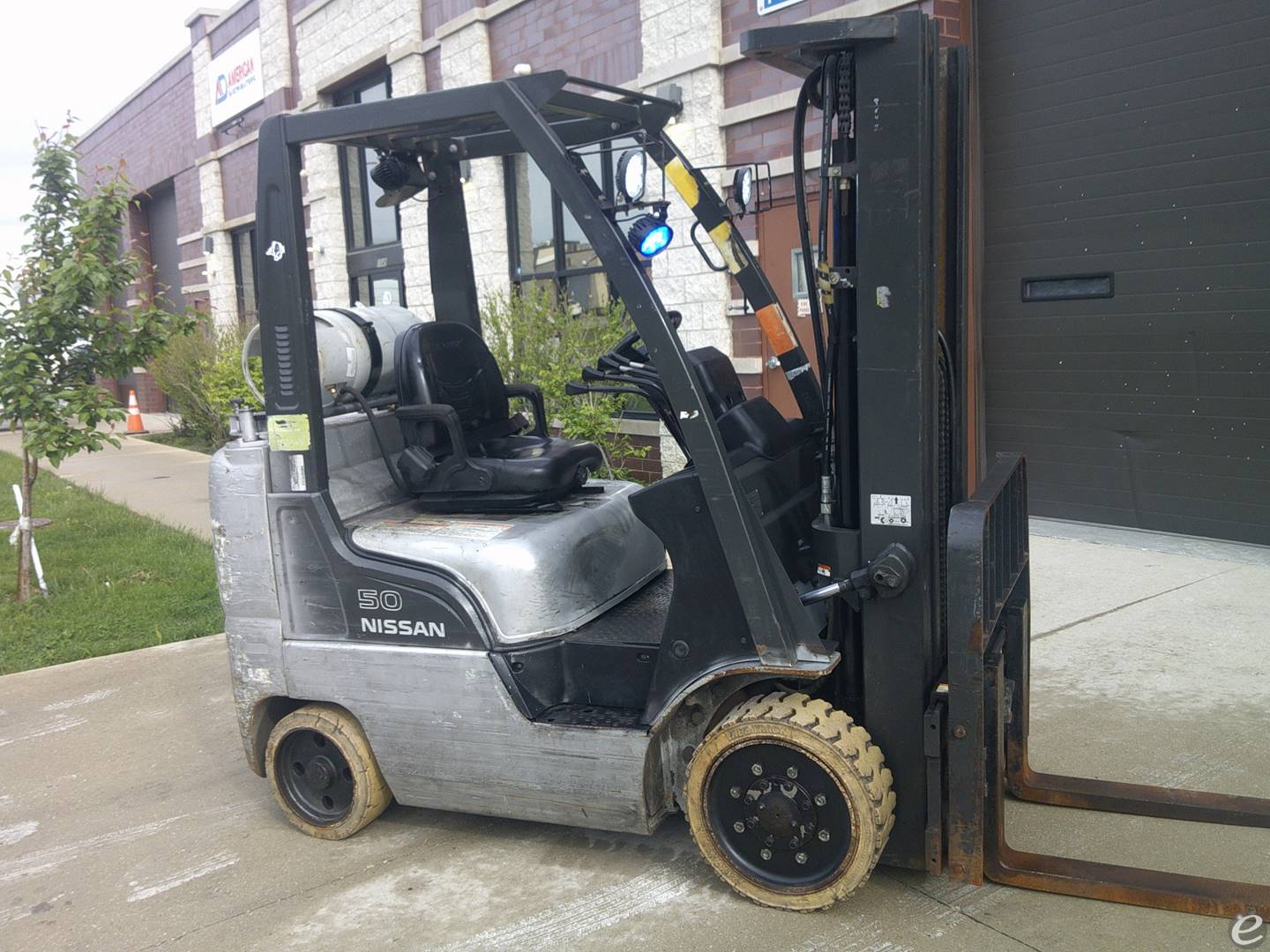 2008 Nissan MCP1F2A25LV