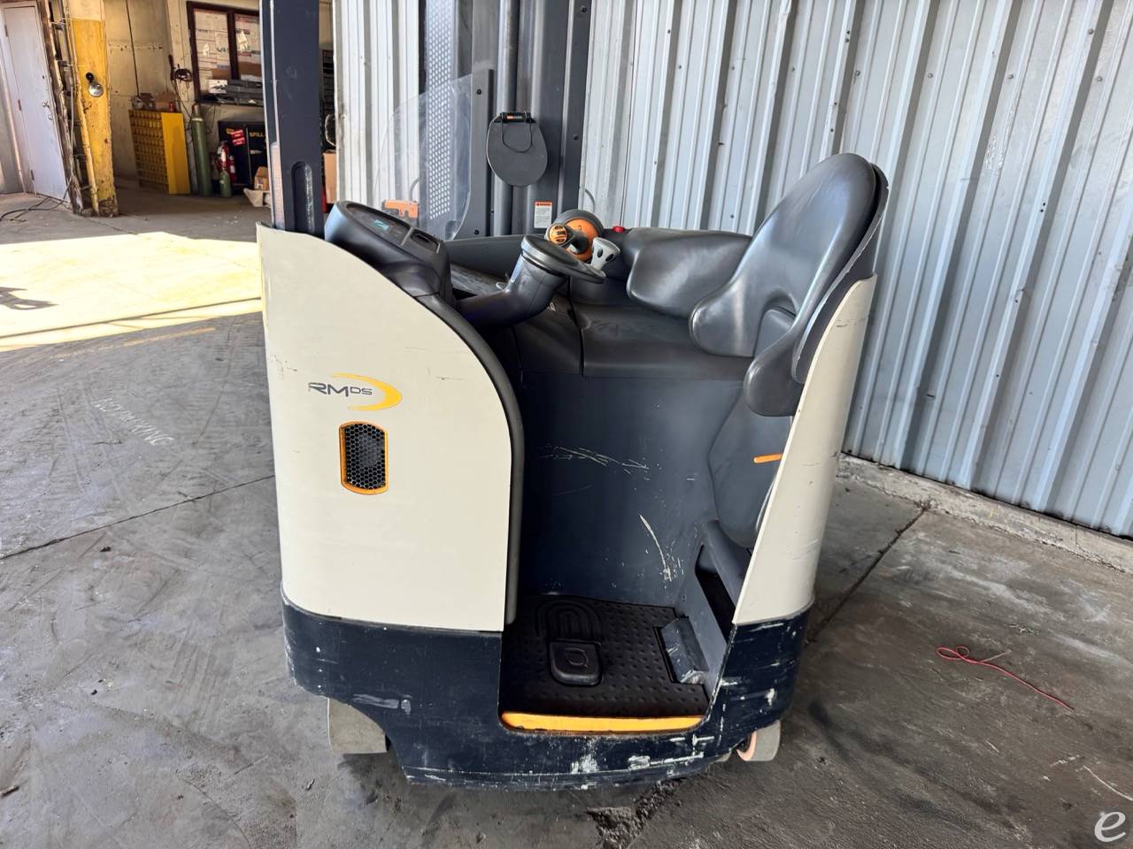2012 Crown RM6095S-32