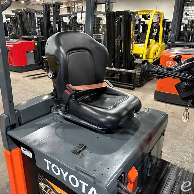2022 Toyota 8FBC15U