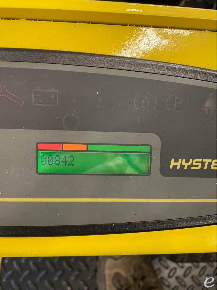 2002 Hyster E100XL3