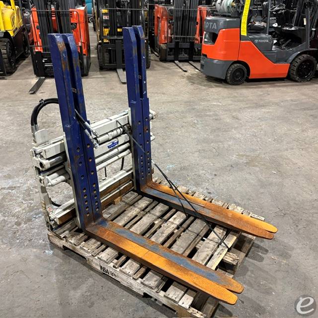 2021 Cascade R25G-FDS