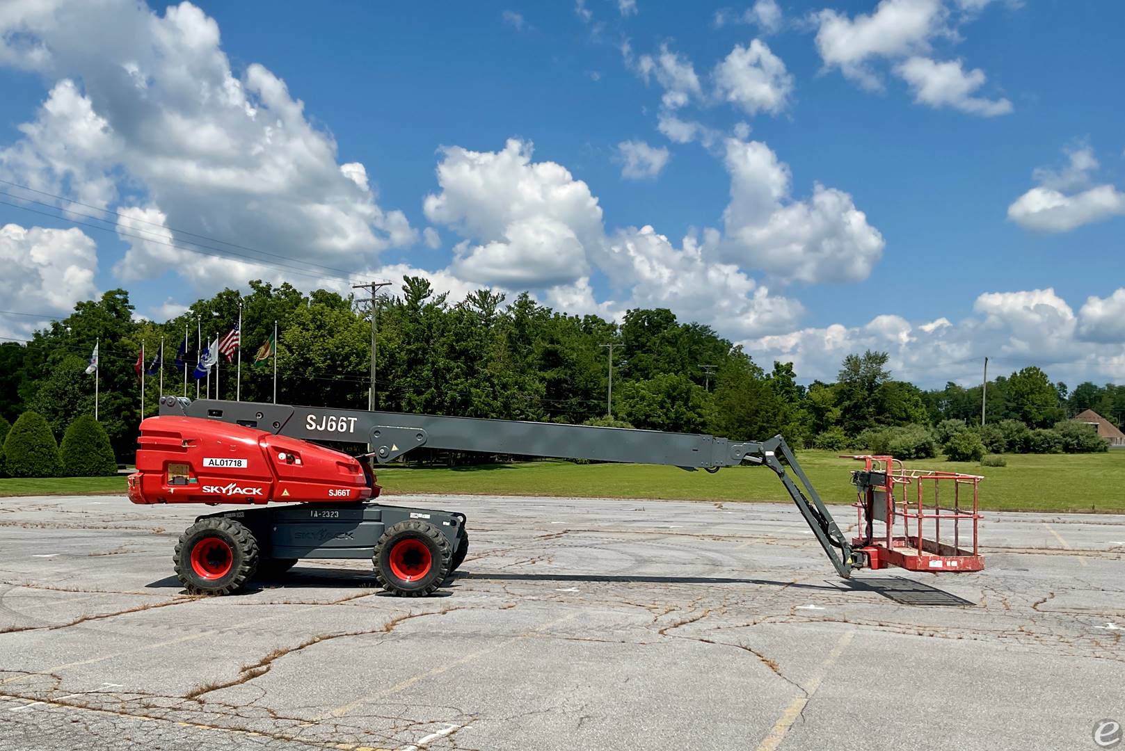 2015 Skyjack SJ66T