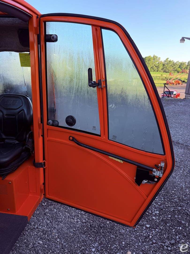 2018 JLG G5-18A