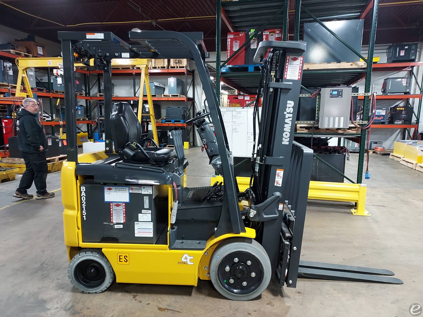 2023 Komatsu FB25SHU-6 Electric Forklift - 123Forklift