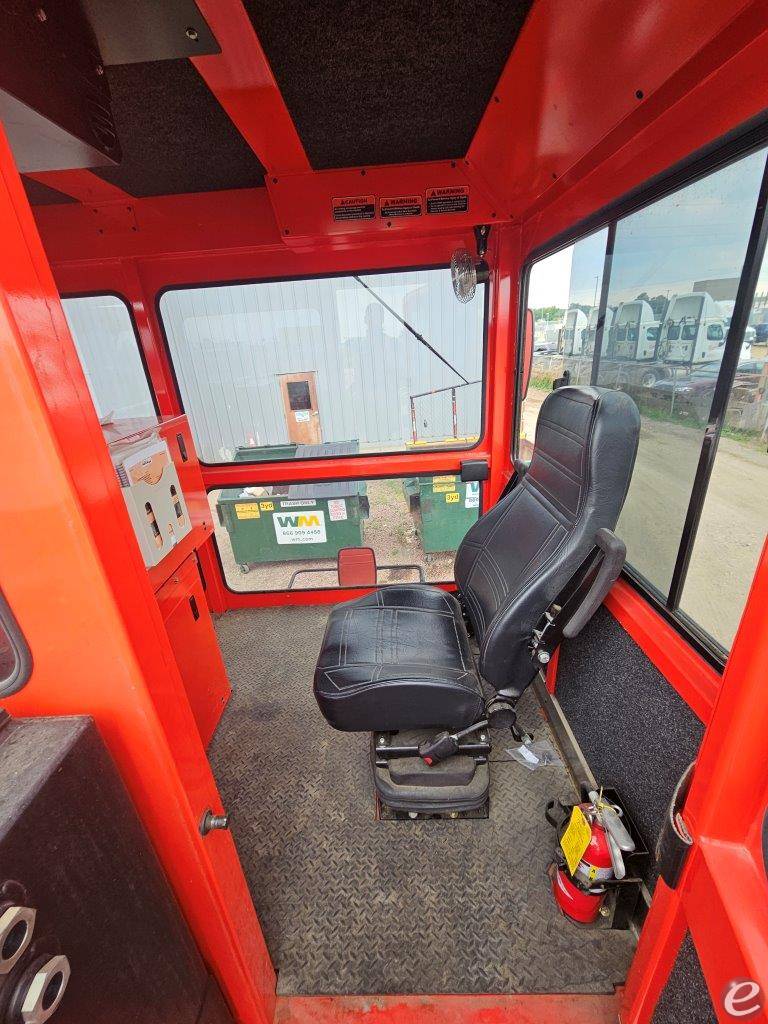 2022 Shuttlewagon NVX6030