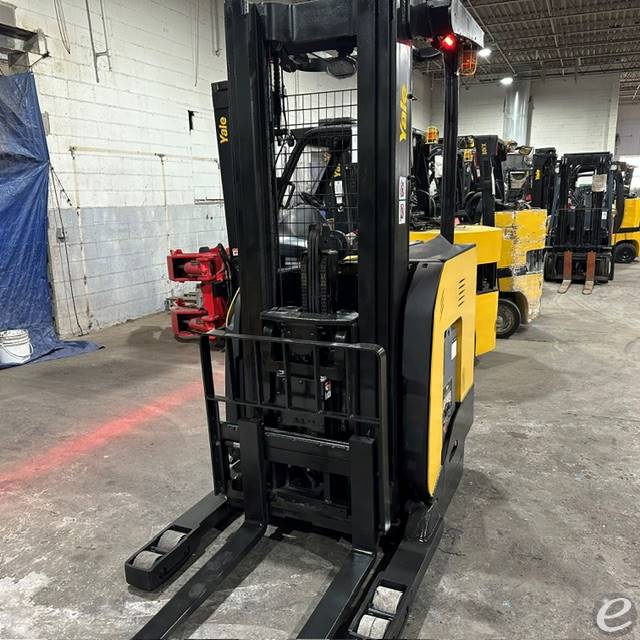 2021 Yale NR045EB