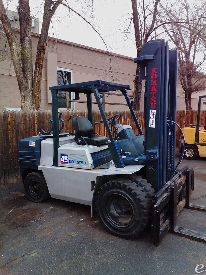 1998 Komatsu FG45T-6