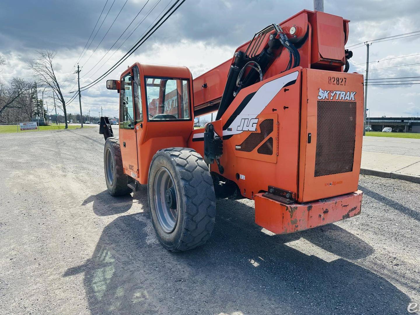 2015 Skytrak 10054