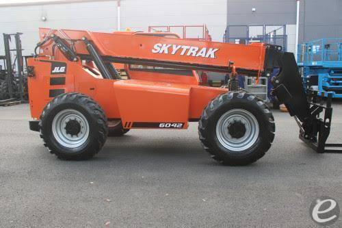 2019 Skytrak 6042