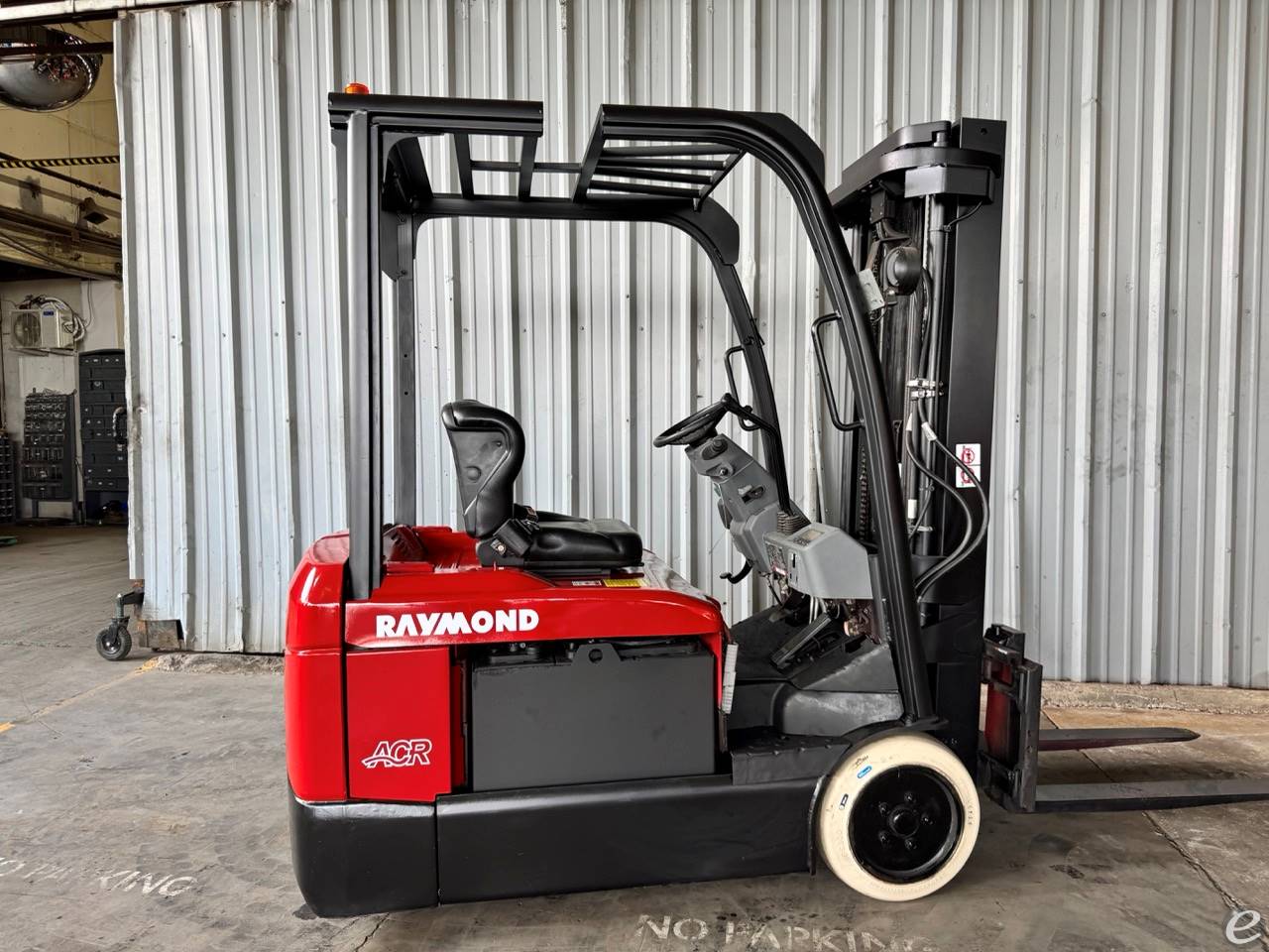 2019 Raymond 4460C40