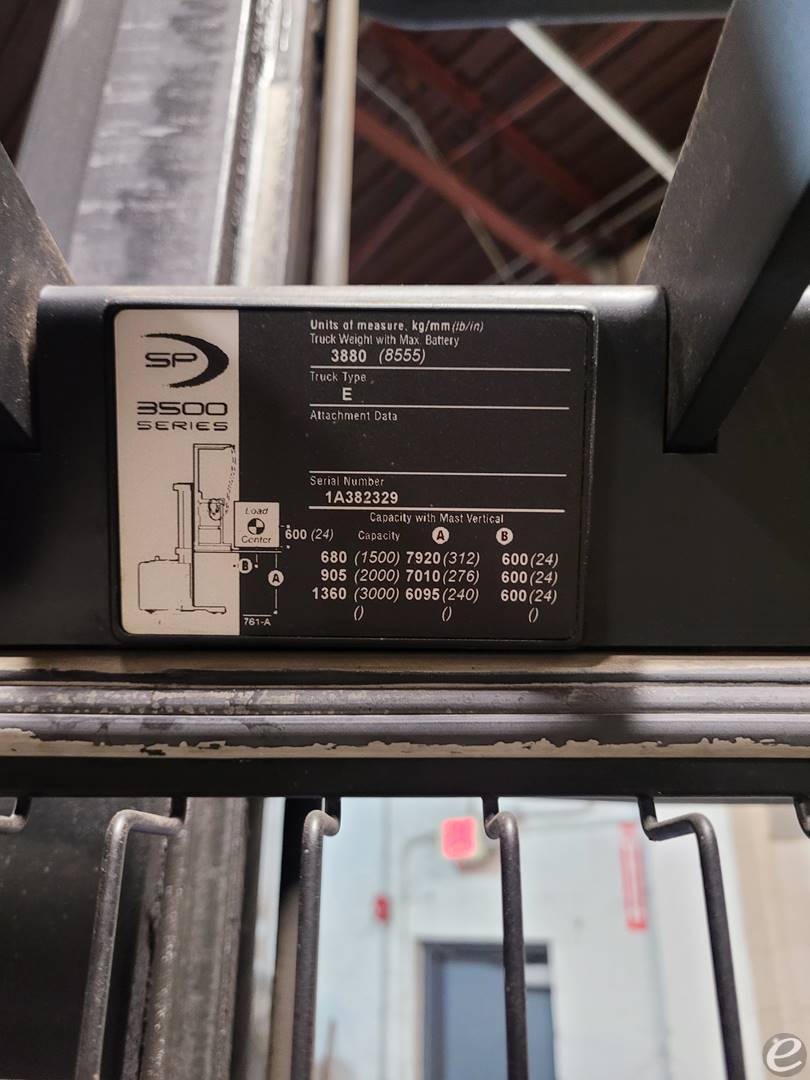 2012 Crown SP3520-30