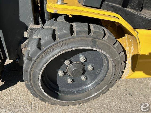 2019 Komatsu FB20MU-12 Electric Forklift - 123Forklift