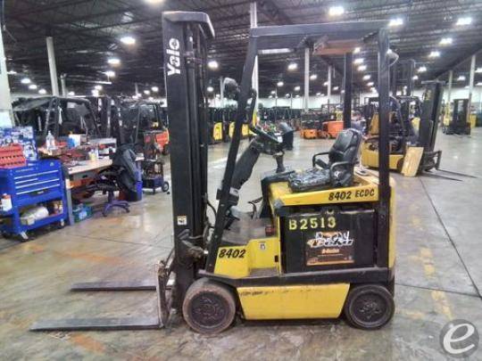 2010 Yale ERC030 Cushion Tire Forklift - 123Forklift