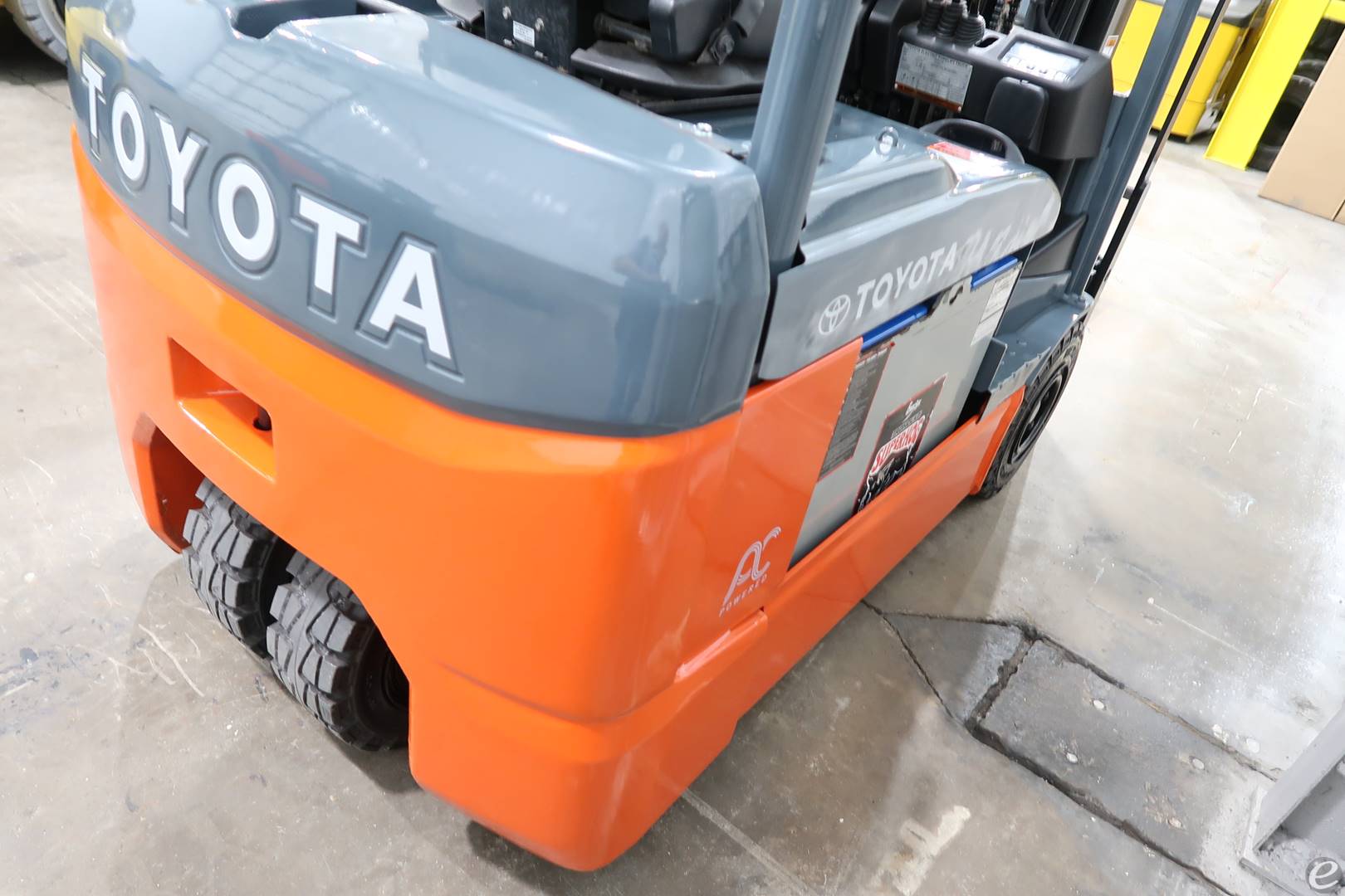 2016 Toyota 8FBE20U Electric Forklift - 123Forklift