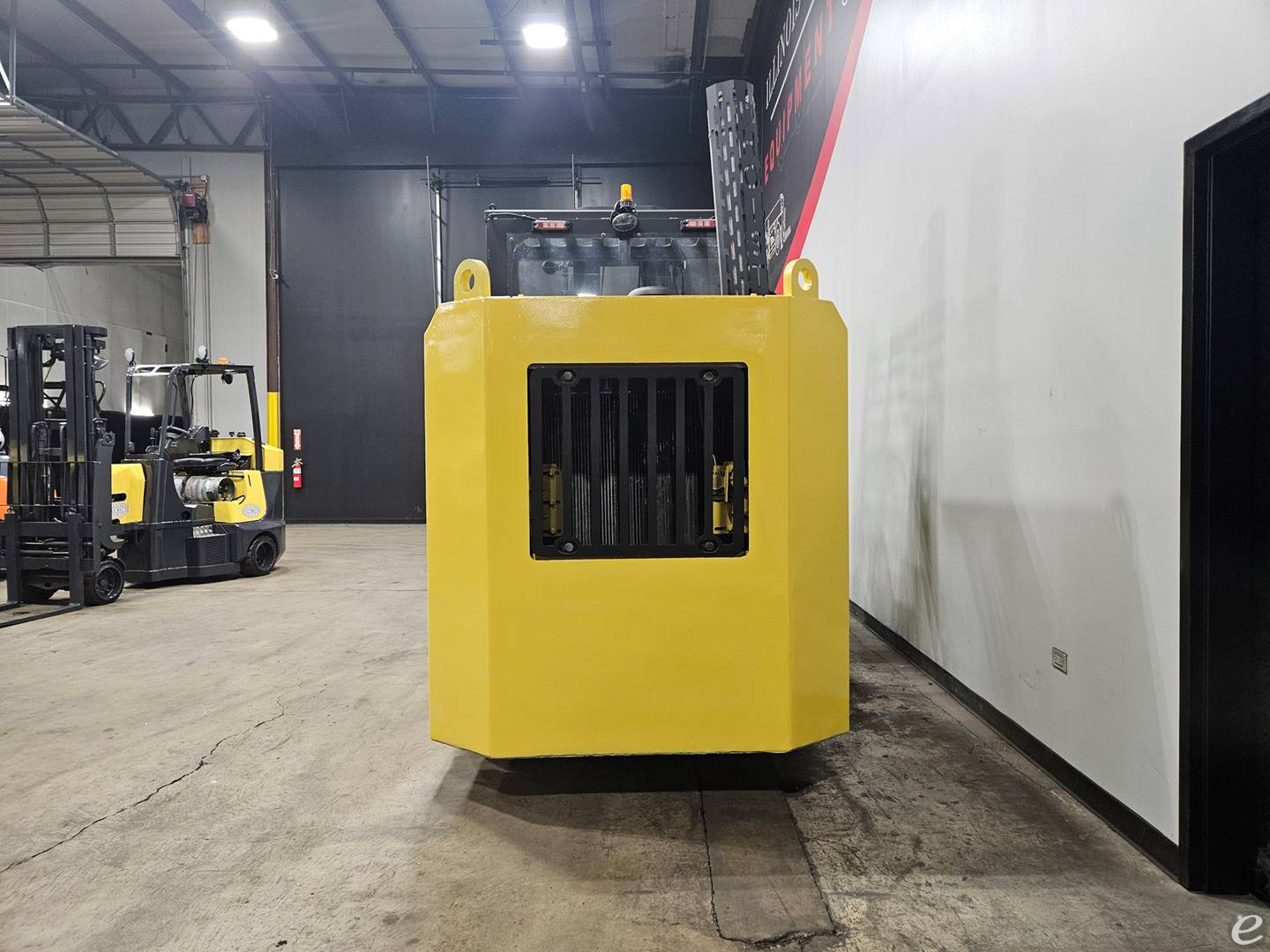 2012 Hoist Liftruck F400