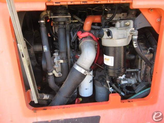2016 JLG 6042