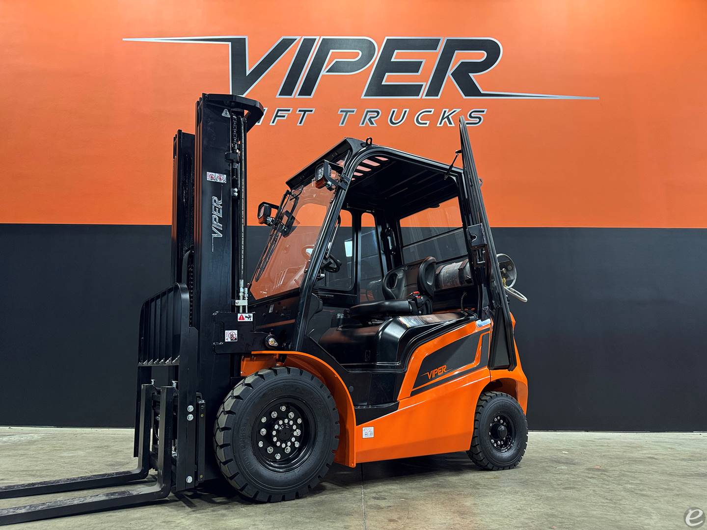 2026 Viper Lift Trucks FY25F