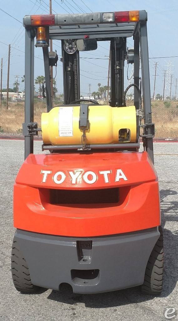 2005 Toyota 7FGU30