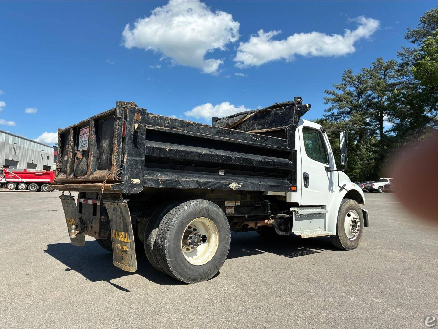 2019 Freightliner BUSINESS CLASS M2 106