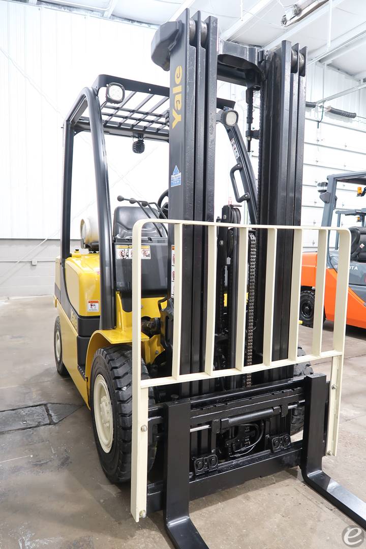 2013 Yale GLP050VX LP Gas Forklift - 123Forklift