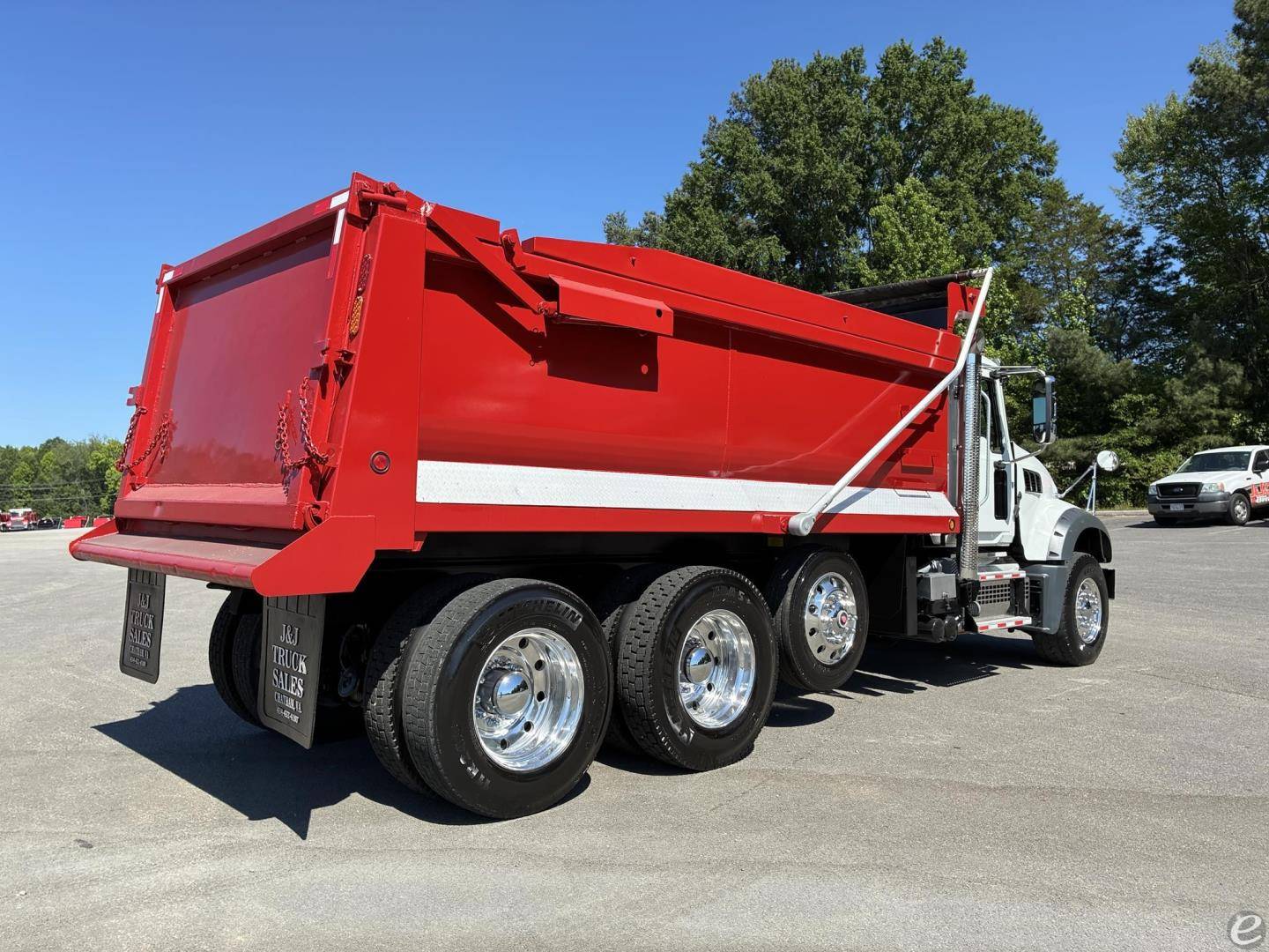 2020 Mack GRANITE 64FR