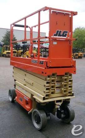 2007 JLG 2630ES