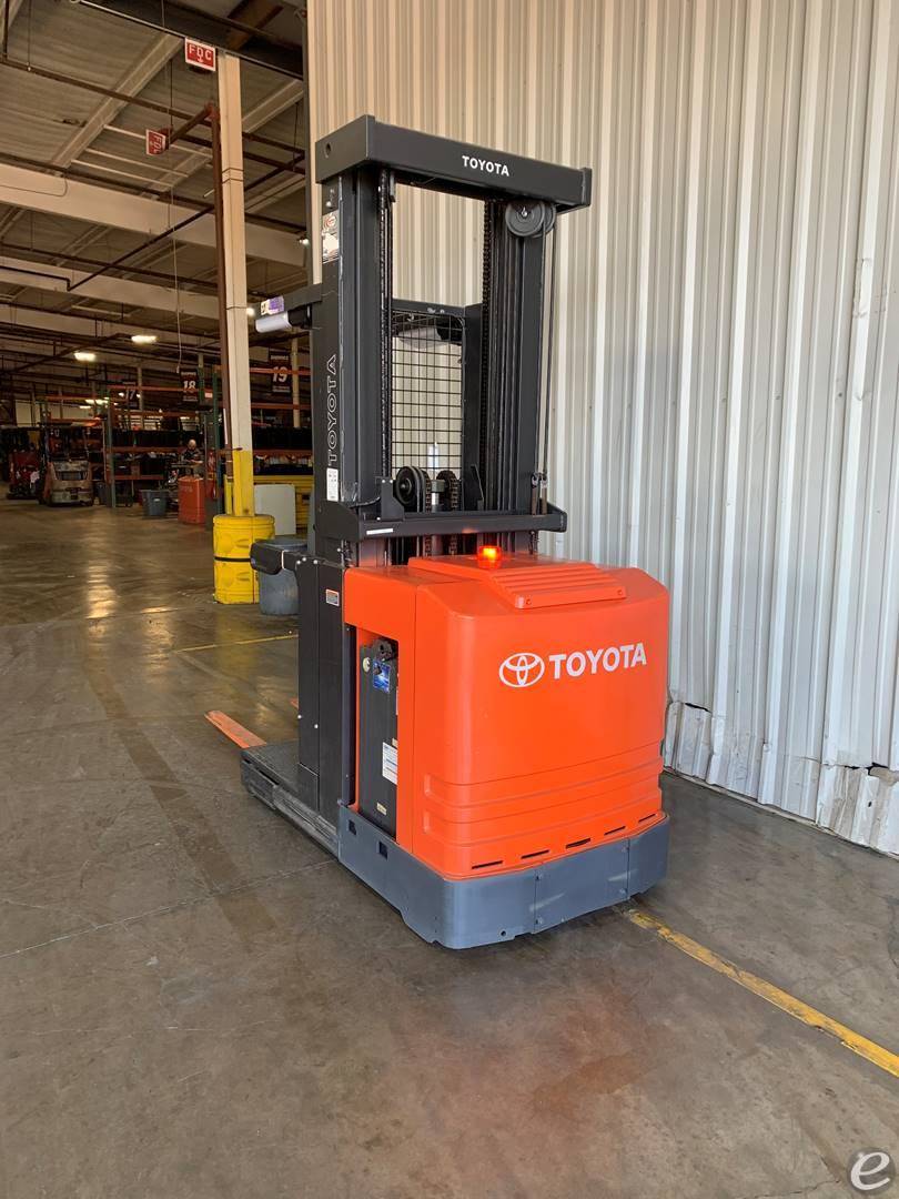 2017 Toyota 7BPUE15240 Electric For...
