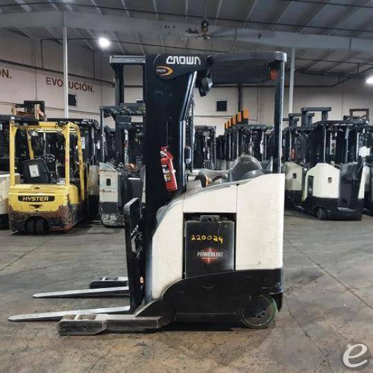 2018 Crown RR5725-45
