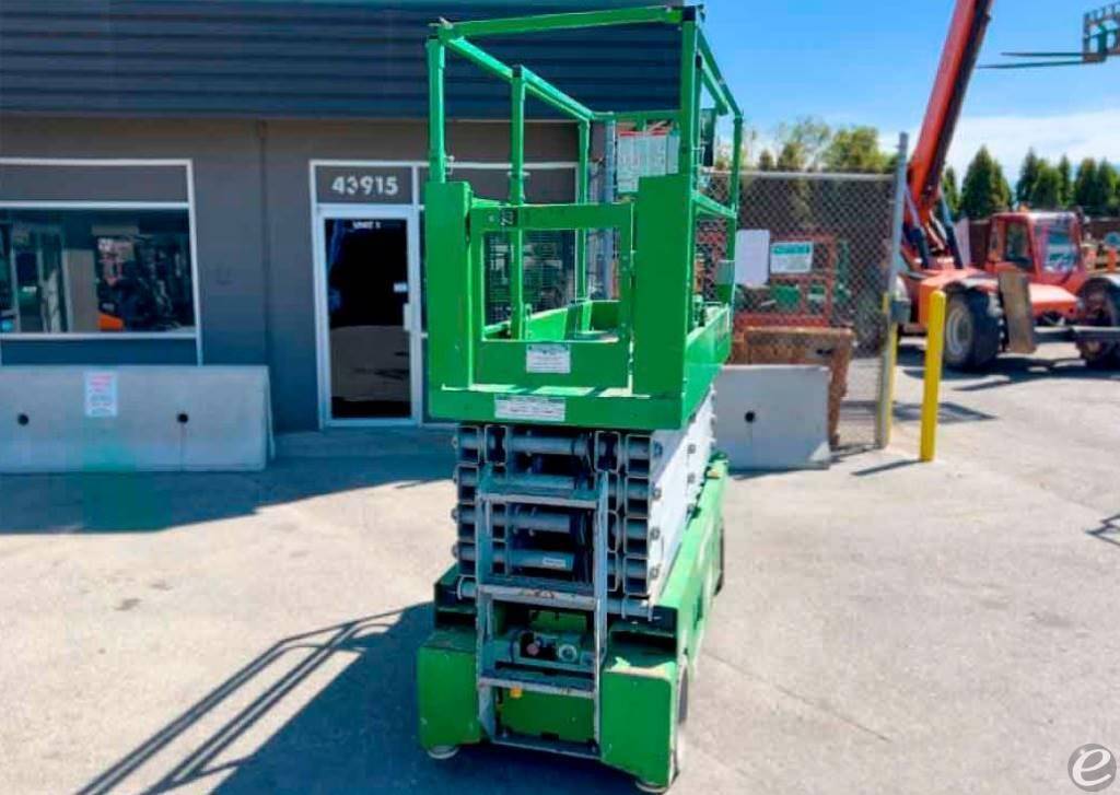 2016 Genie GS-3232 Electric Scissor Lift - 123Forklift
