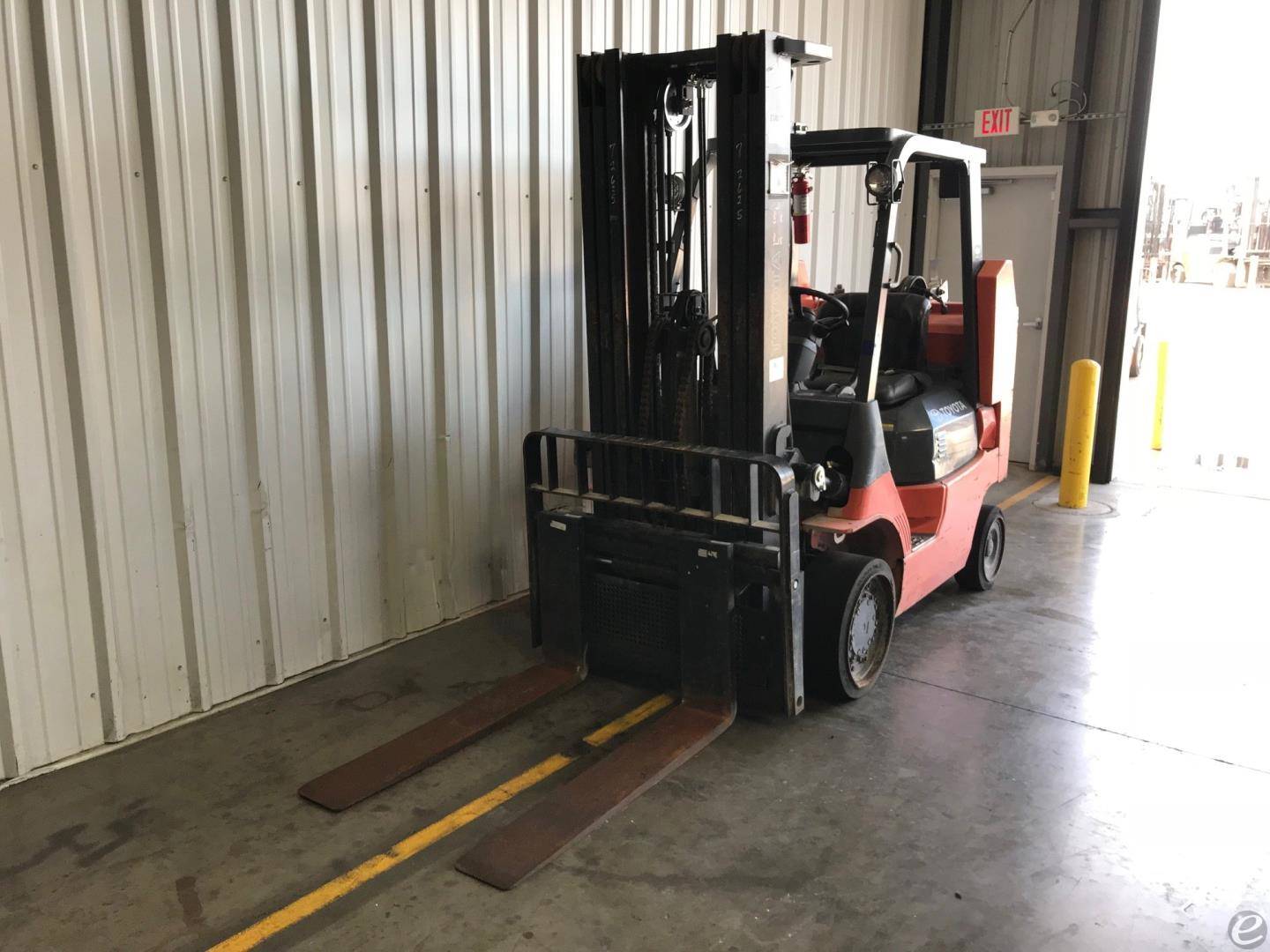 2021 Toyota 8FBCU32 Electric Forklift - 123Forklift