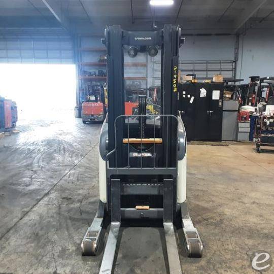 2016 Crown RR5725-45