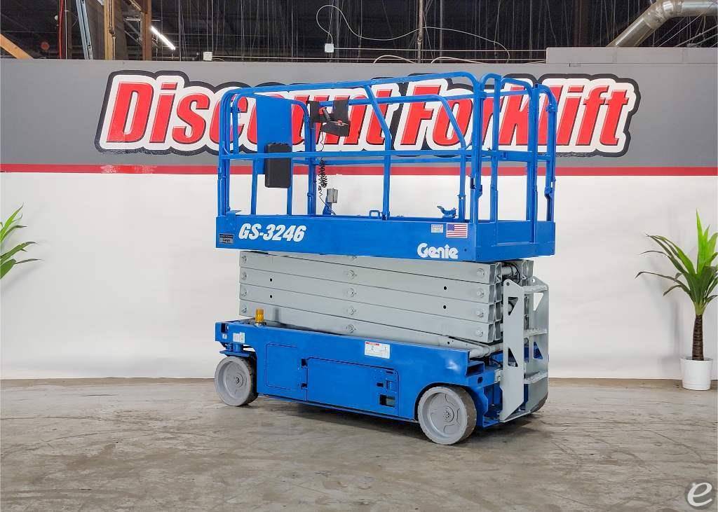 2016 Genie GS-3246