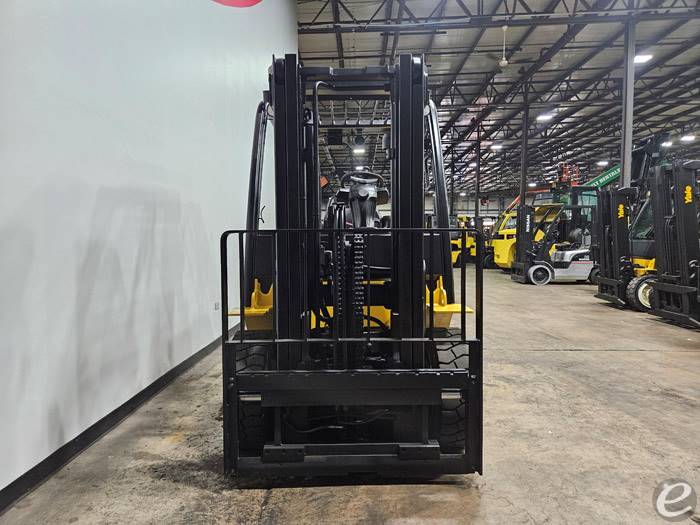 2021 Yale GDP080VX