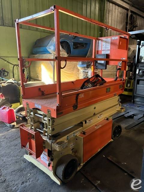 2016 JLG 1932RS