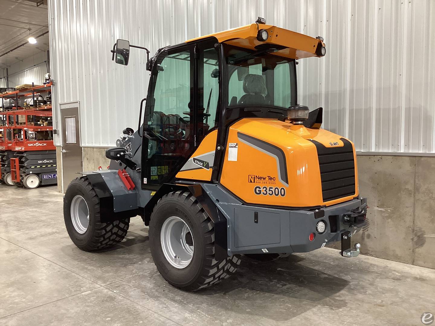 2025 Giant G3500 Z- Bar