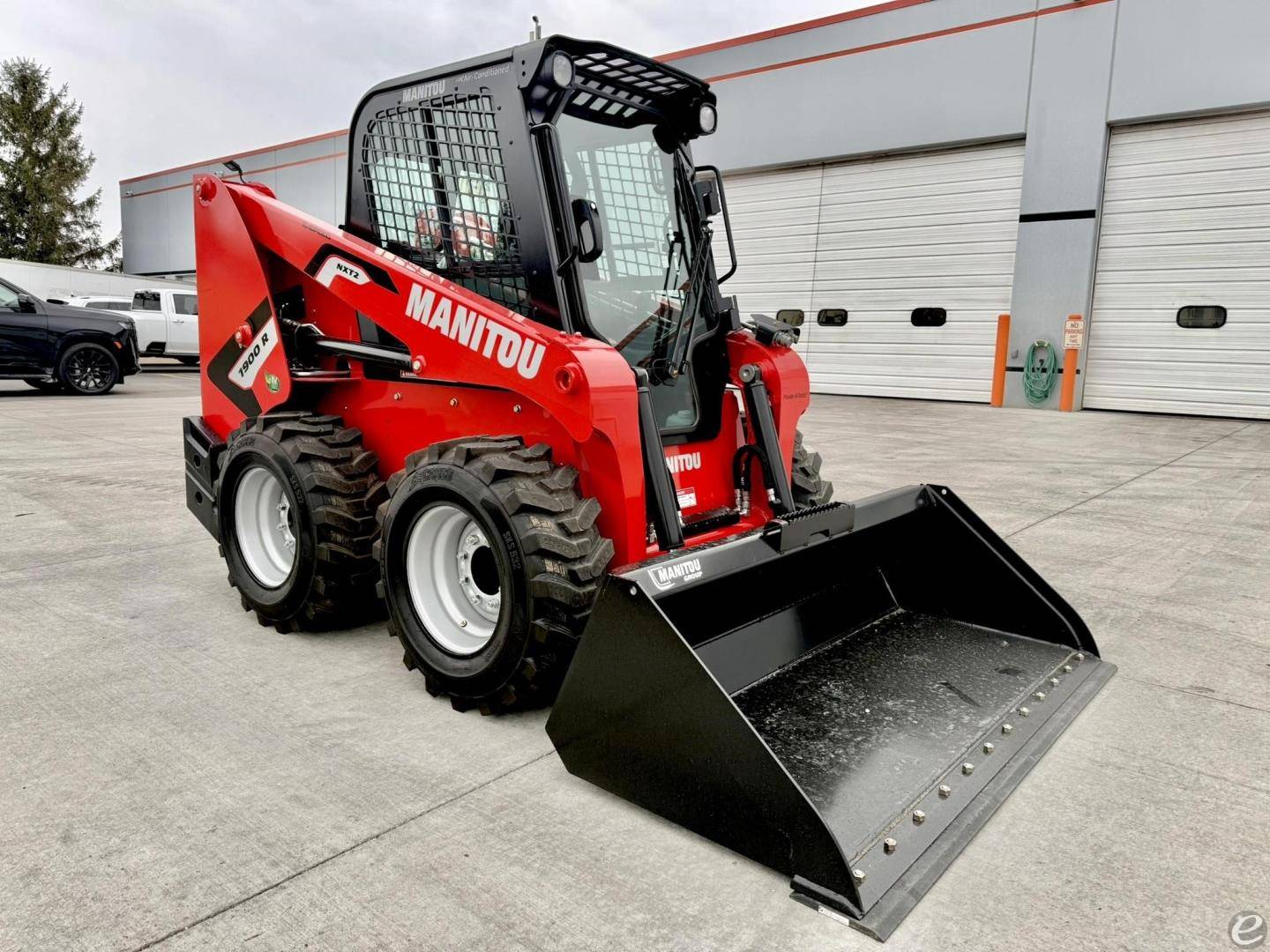 2025 Manitou 1900R