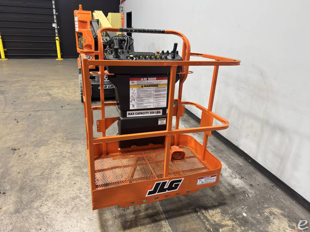 2014 JLG E300AJP