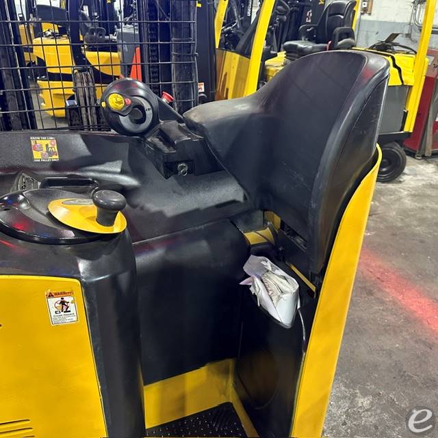 2021 Yale NR045EB