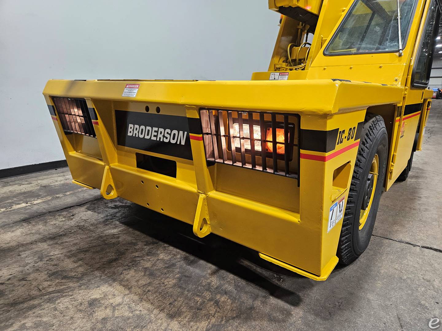 2016 Broderson IC80-3J