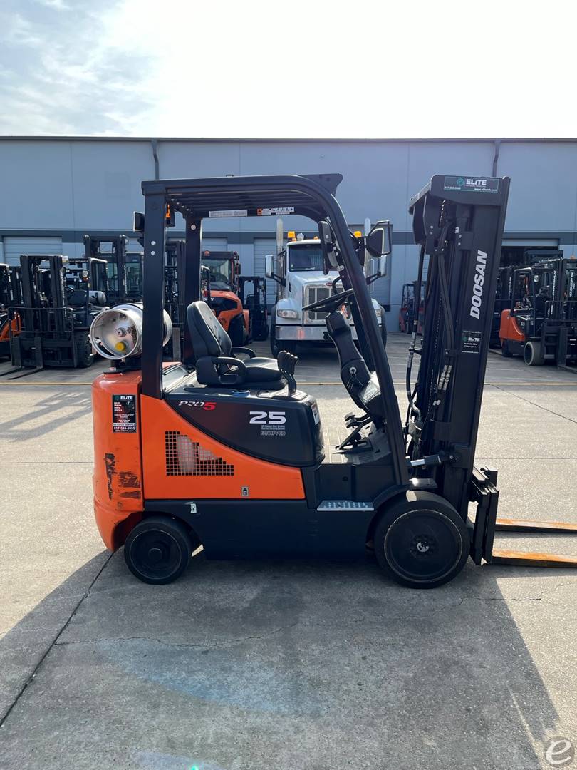 2018 Doosan GC25P-5