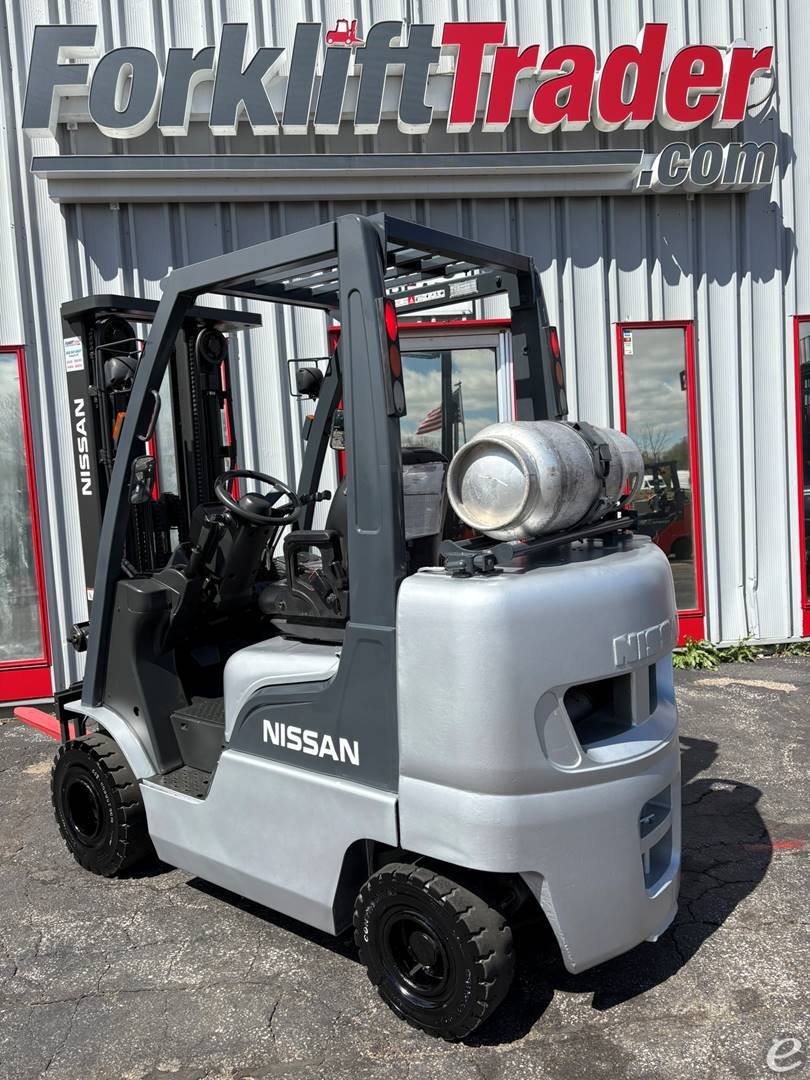 2010 Nissan MAPL02A25LV