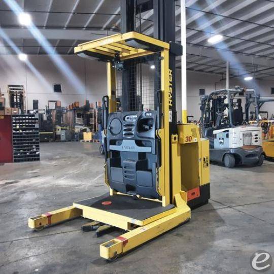 2018 Hyster R30XMA3 Electric Order Picker - 123Forklift