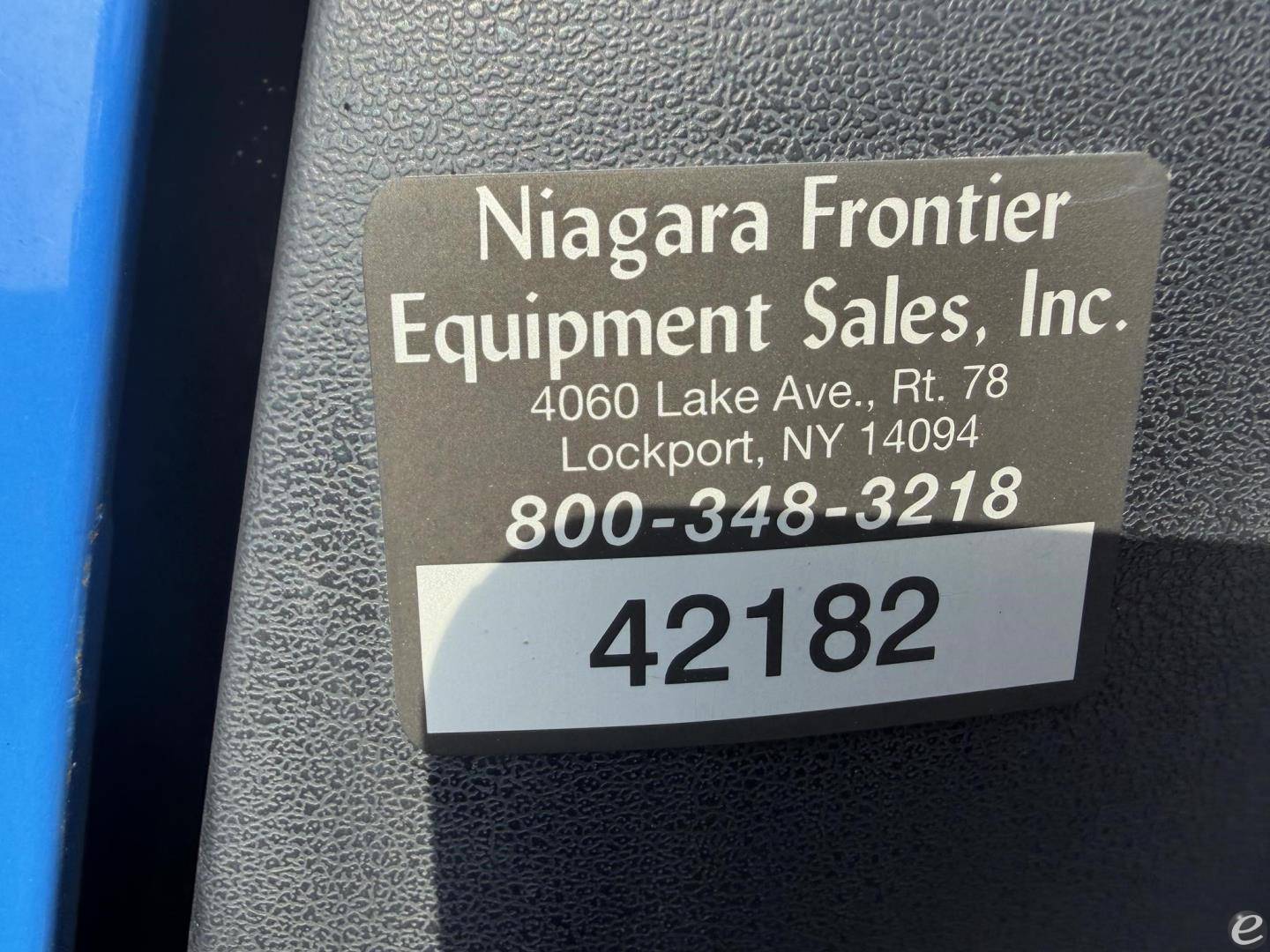2001 New Holland TC21D