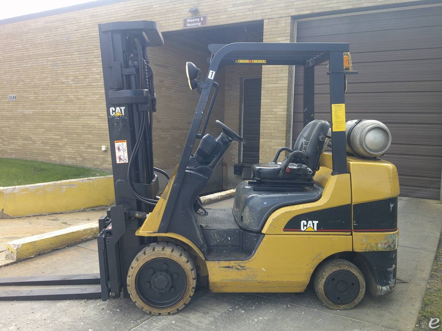 2006 Cat C6000