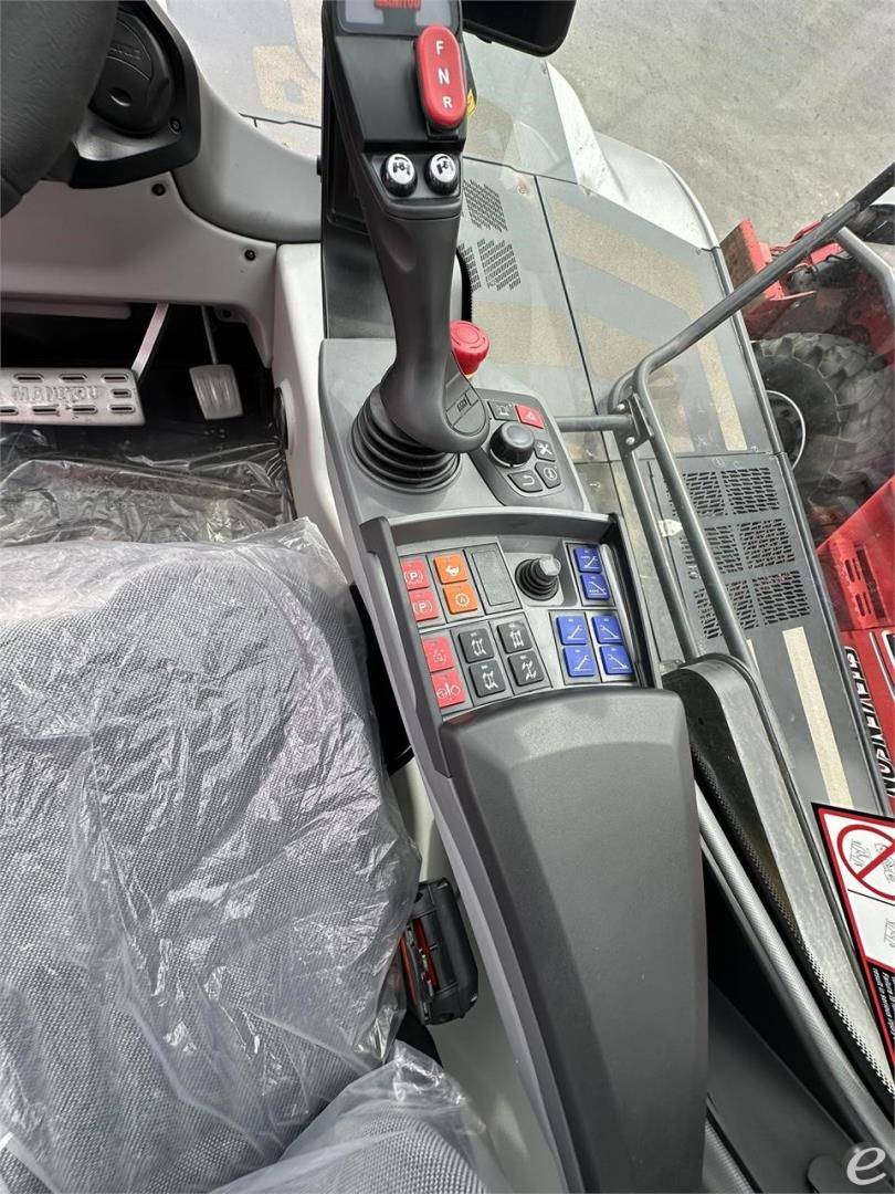 2024 Manitou MRT2570