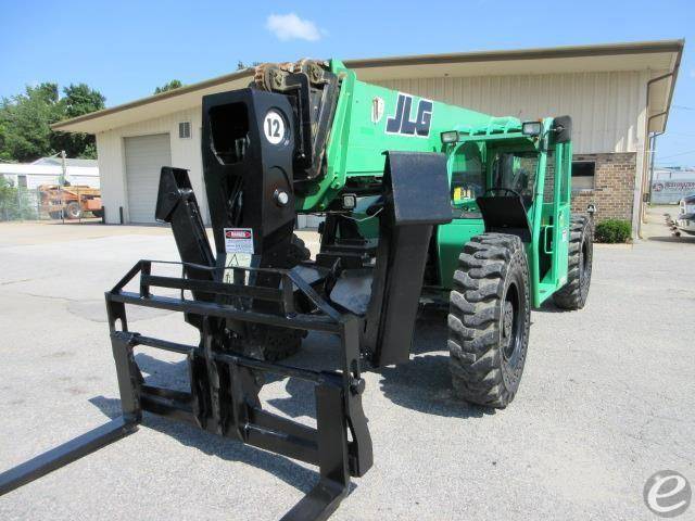 2013 JLG G12-55A