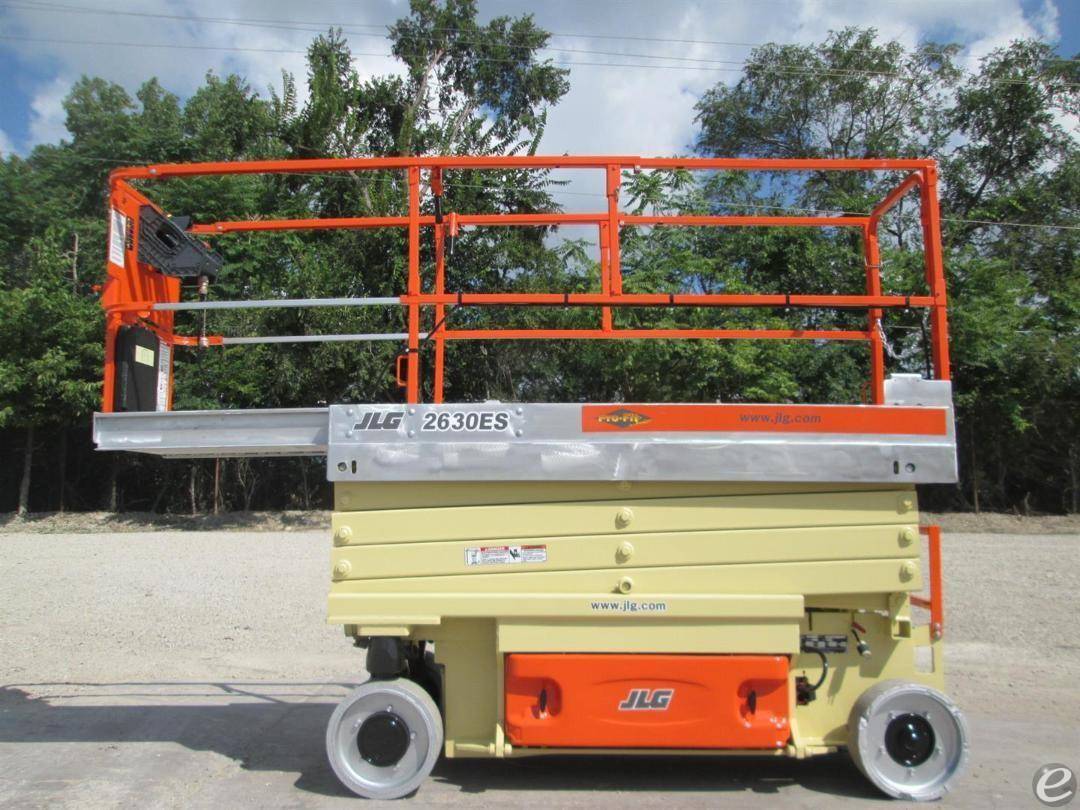 2015 JLG 2630ES Electric Scissor Li...