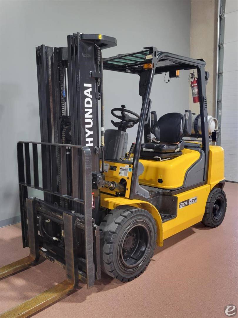 2017 Hyundai 30L-7A LP Gas Forklift - 123Forklift