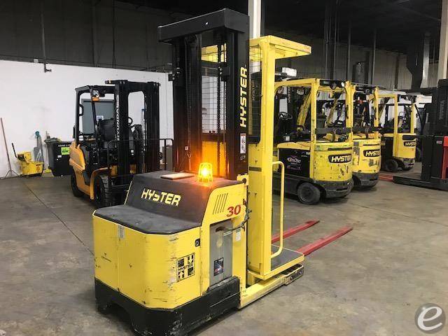 2015 Hyster R30XMS3 Electric Order Picker