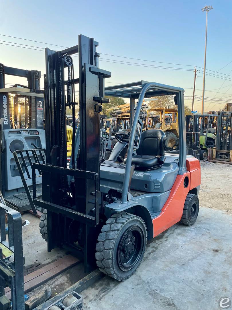 2012 Toyota 8FDU30 Diesel Forklift